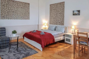 Astoria Apartment